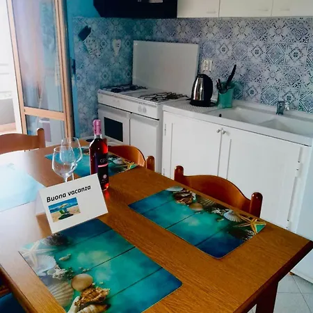 Lungomare Apartament *
